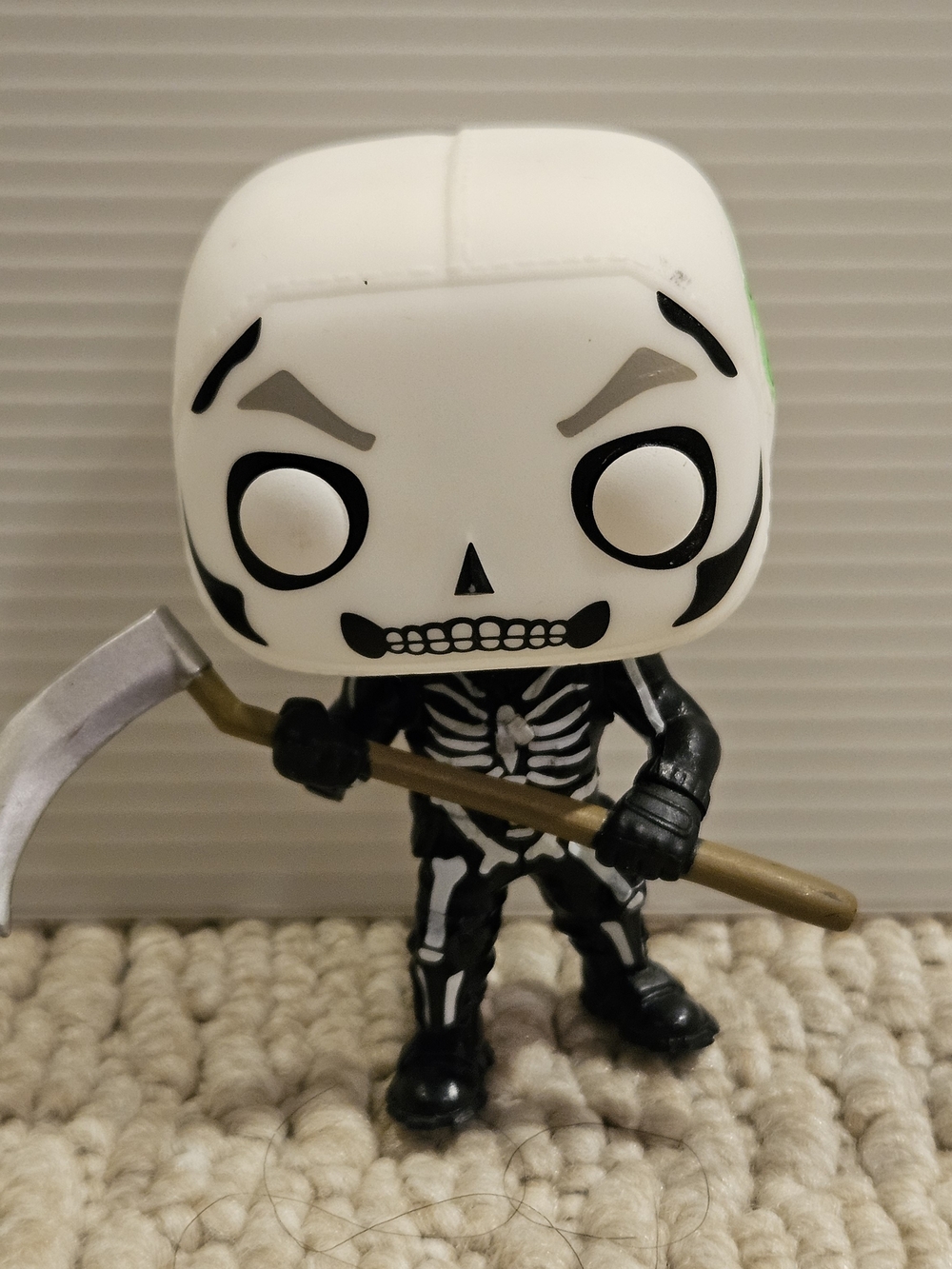 Funko Pop! Games: Fortnite - Skull Trooper #438 (Loose Figure)